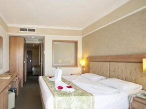 Febeach Resort Spa (*****)