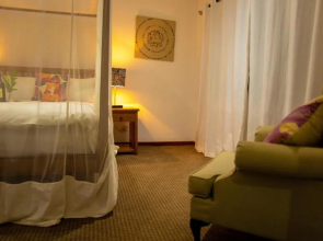 Burley House by Ulendo