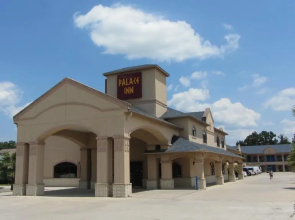 Regency Inn