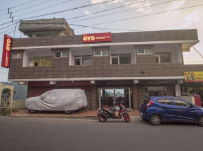 OYO 18536 Batasia Guest House