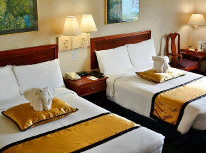 Days Hotel by Wyndham Batangas