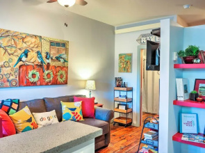 Walkable Studio Apartment in Downtown Livingston!
