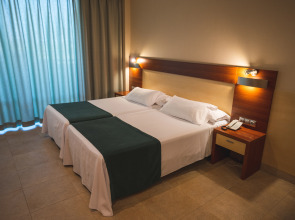 Hotel Deloix Aqua Center