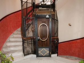 Cecil Hotel