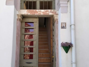 Latibule Adahan Guest House