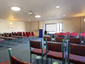 Abbots Hamilton Hotel and Conference Centre