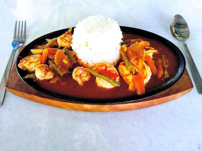 Moalboal Bamboo House / Rooms