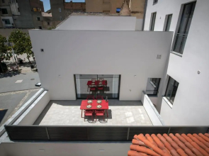 R32 Boutique Apartments