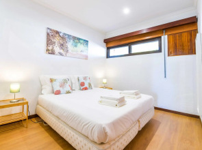 Carcavelos Beach & Business by The Portuguese Butler