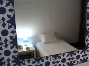 OC Salon Charm Hostel & Suites