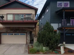 River Scene-River Vw-AC-3BR/3BA