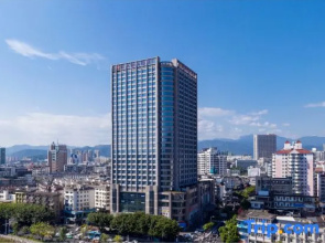 Ramada Longzhou Hotel