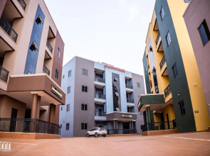 Gyamfuaa Court Apartment