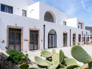 Eden Kythira