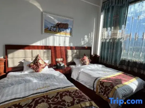 Litang Yunyou Stylish Homestay