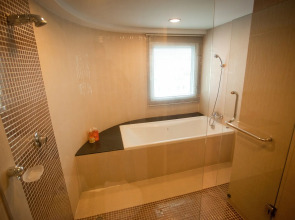 S.M. Grande Residence