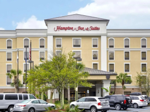 Hampton Inn & Suites North Charleston-University Blvd