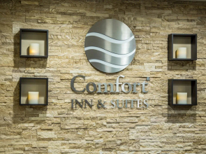 Comfort Inn & Suites Riverview