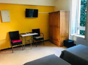 Studios Loc Ag2 (Adults Only)