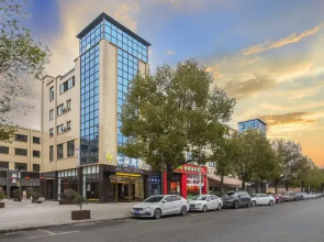 Qiduo Hotel