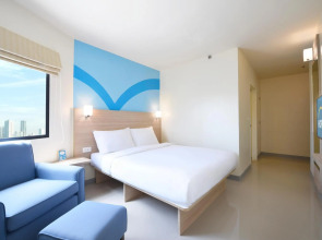 Hop Inn Hotel Aseana City Manila