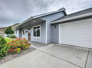 Saddle Rock East: Wenatchee Home < 3 Miles to Town
