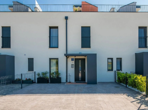 Awesome Home in Novigrad With Jacuzzi, Wifi and 3 Bedrooms