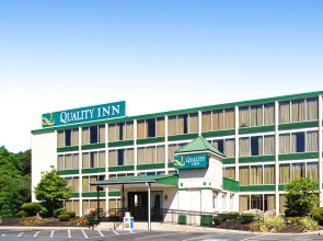 Holiday Inn Express Allentown North by IHG