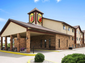 Super 8 by Wyndham Marion