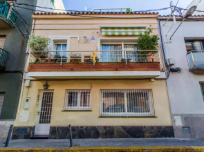 Barcelona coast apartment - only 5 minutes to the beach