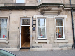 Bonnie's Guest House