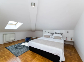 House Villa Jely