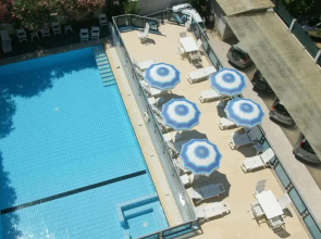 Hotel Antares