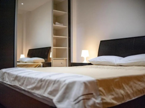 Modern apartment 200m from the beach