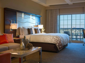 Renaissance Orlando at SeaWorld