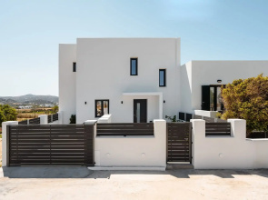 C & G Villas