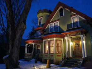 Maplecroft Bed & Breakfast