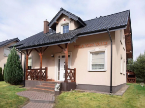 Villa von Valdi W Adys Awowo