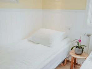 Brúnastaðir Holiday Home