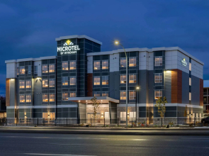 Park Inn by Radisson, Kelowna