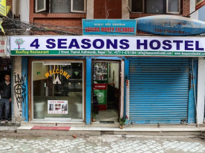 4 Seasons Hostel