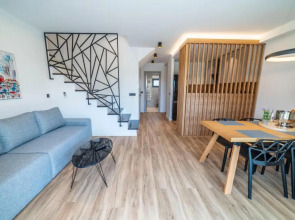 PINNA RESIDENCE - Datul