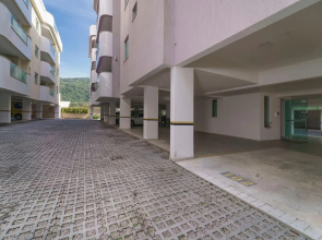 Aluguel Apartamento 2 quartos com Piscina Bombinhas