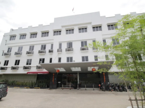 Airy Nagoya Raja Ali Batam