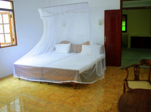 Kahuna Hotel