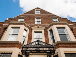Arundel House Hotel