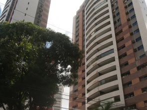 Apartamento de temporada no Meireles