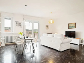 Porta San Felice e Paladozza Apartment