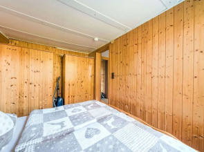 Comely Holiday Home in Güntersberge near Forest