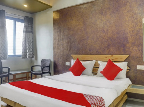 OYO 75368 Hotel Aarambh